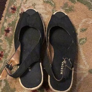 MERONA black size 8 espadrille w heels
